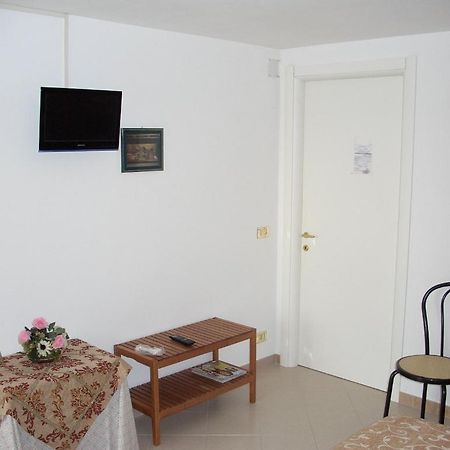 B&B Il Sogno มอนเตสกายิโอโซ ห้อง รูปภาพ